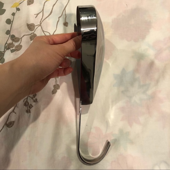 Set of 4 Large Metal Stainless Steel Heart Hooks - Picture 3 of 8